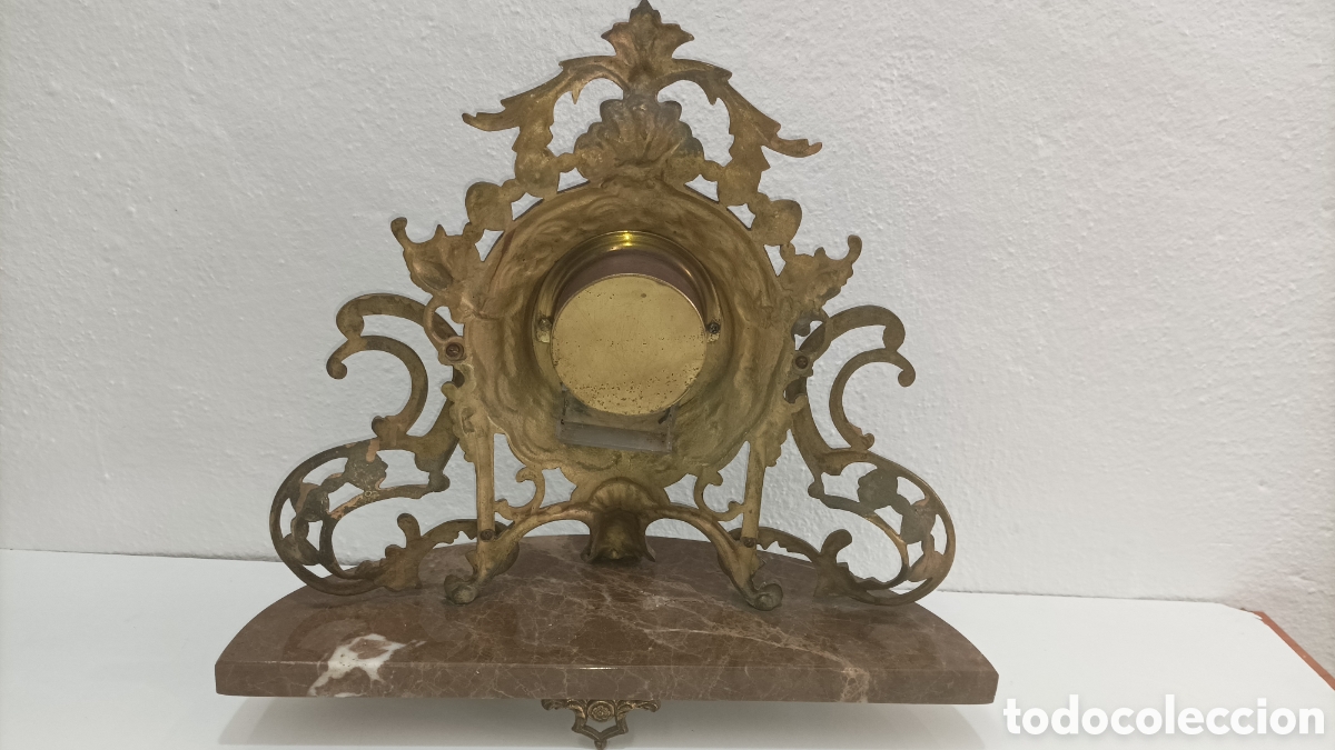 Relojes autom&aacute;ticos: Reloj de mesa antiguo de bronce y m&aacute;rmol - Foto 6