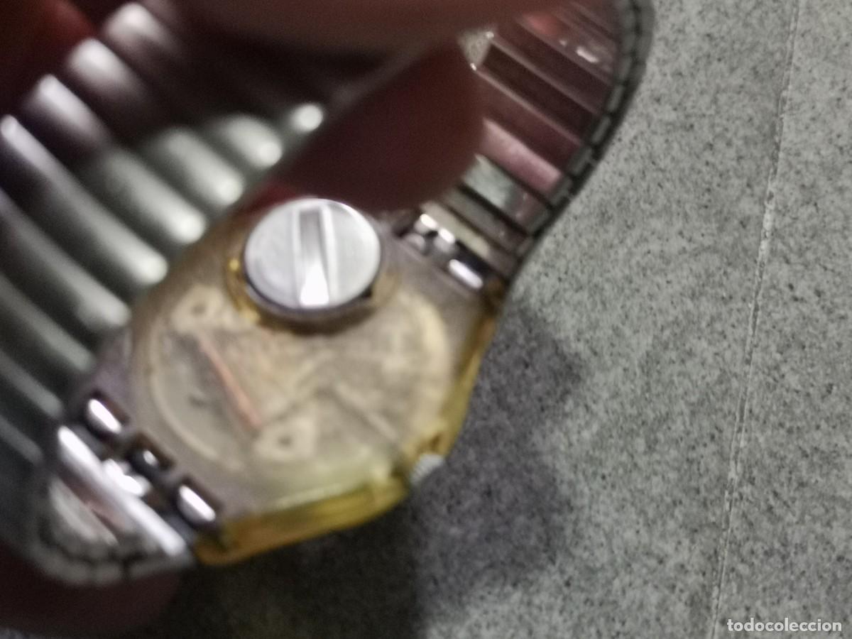Relojes autom&aacute;ticos: Swatch Wise Hand GK213 (1996) con dos pulseras. - Foto 3