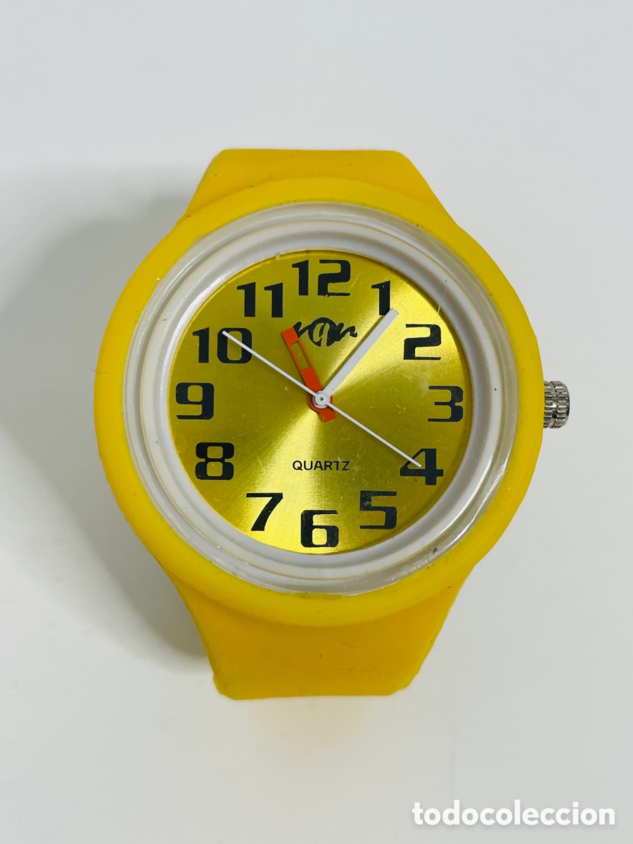 Relojes autom&aacute;ticos: Reloj amarillo silicona - Foto 3