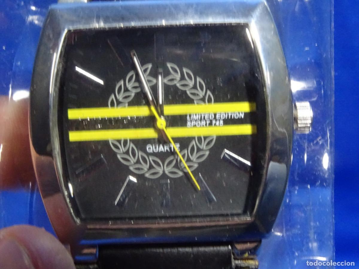 Relojes autom&aacute;ticos: RELOJ MOTOR TRIUMPH. SIN USAR. SERIE LIMITADA. - Foto 3