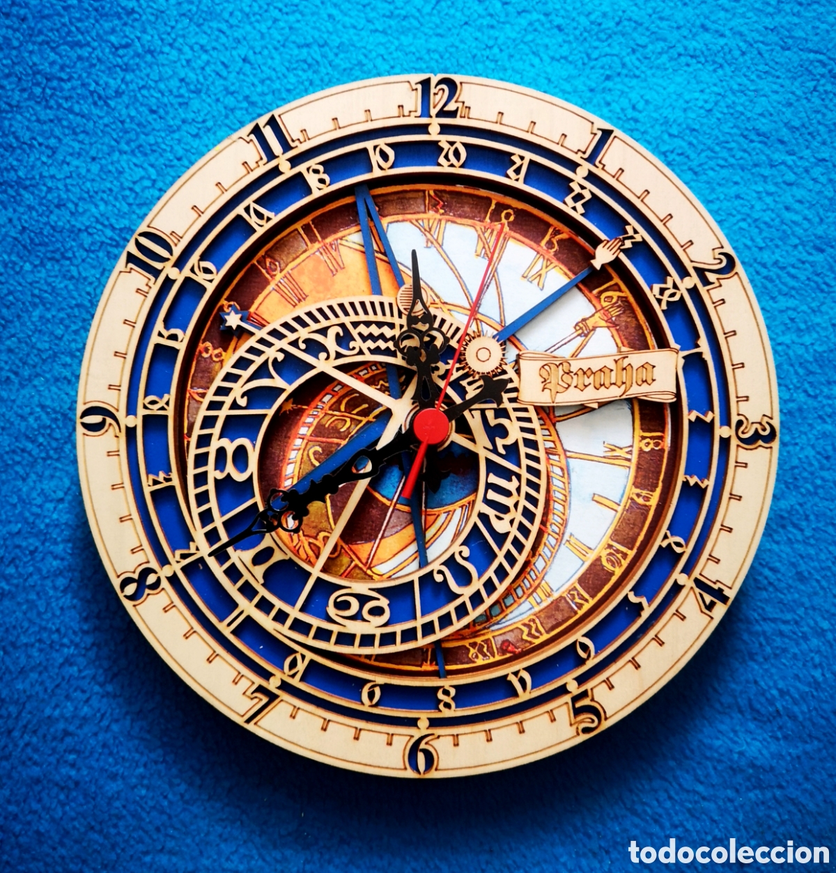Relojes autom&aacute;ticos: RELOJ PARED DE PRAGA - 25 Cm DIAMETRO - NO FUNCIONA - Foto 1