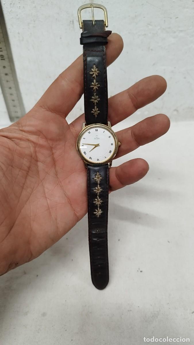 Relojes autom&aacute;ticos: Reloj de pulsera marca Titan,sin probar. - Foto 1