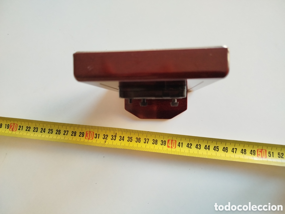 Relojes autom&aacute;ticos: Reloj de sobremesa de plata y trasera de madera - Foto 7