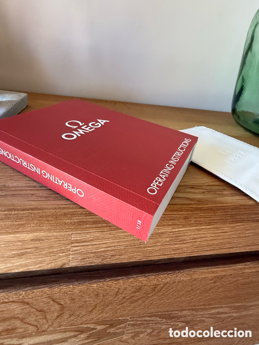 Relojes autom&aacute;ticos: Tarjetero OMEGA y libro instrucciones OMEGA - Foto 4