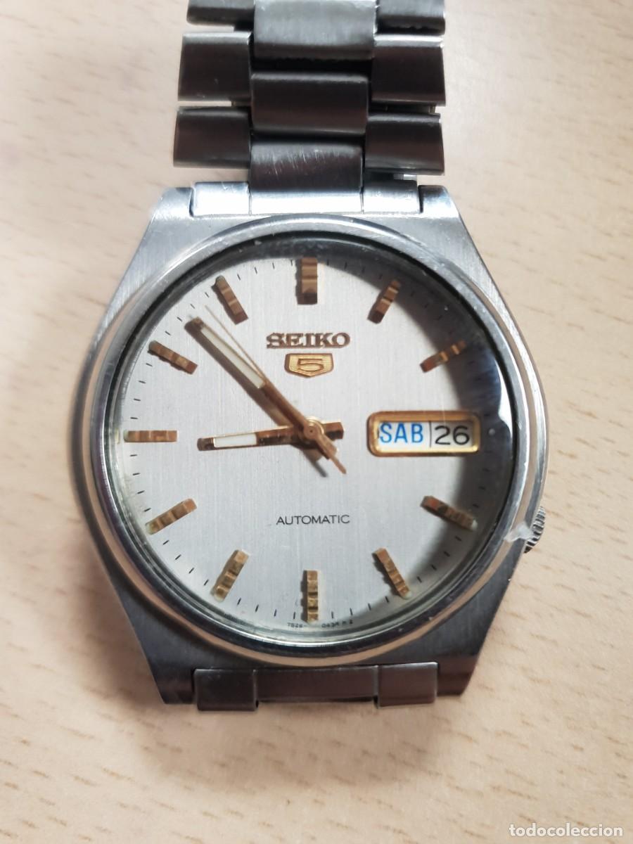 Relojes autom&aacute;ticos: Reloj seiko 5 acero automatico buen estado
