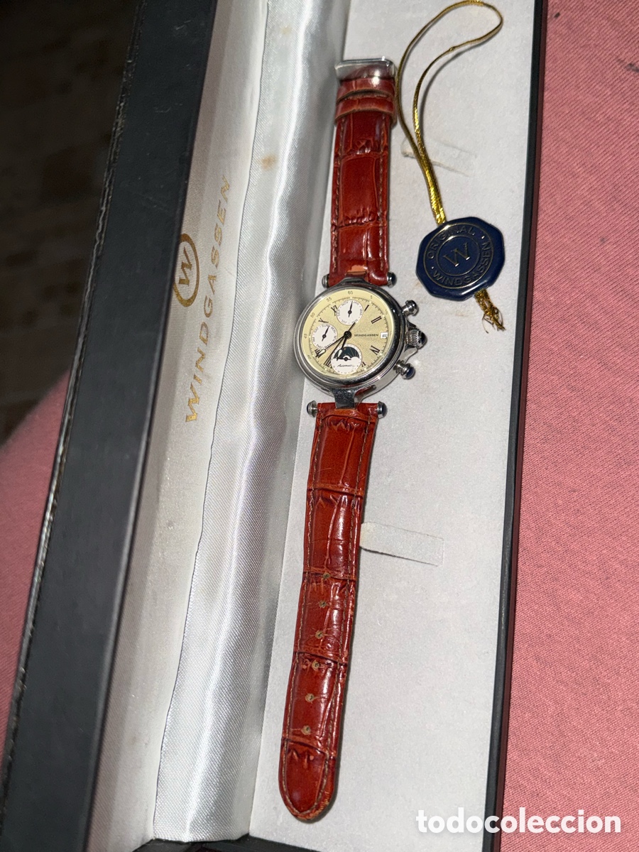 Relojes autom&aacute;ticos: Reloj autom&aacute;tico con fase lunar - Foto 1