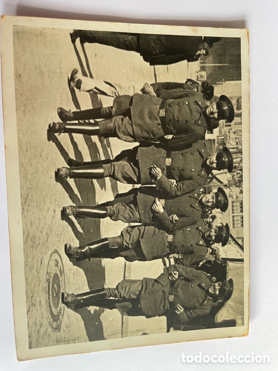 Relojes autom&aacute;ticos: Antigua fotograf&iacute;a militar