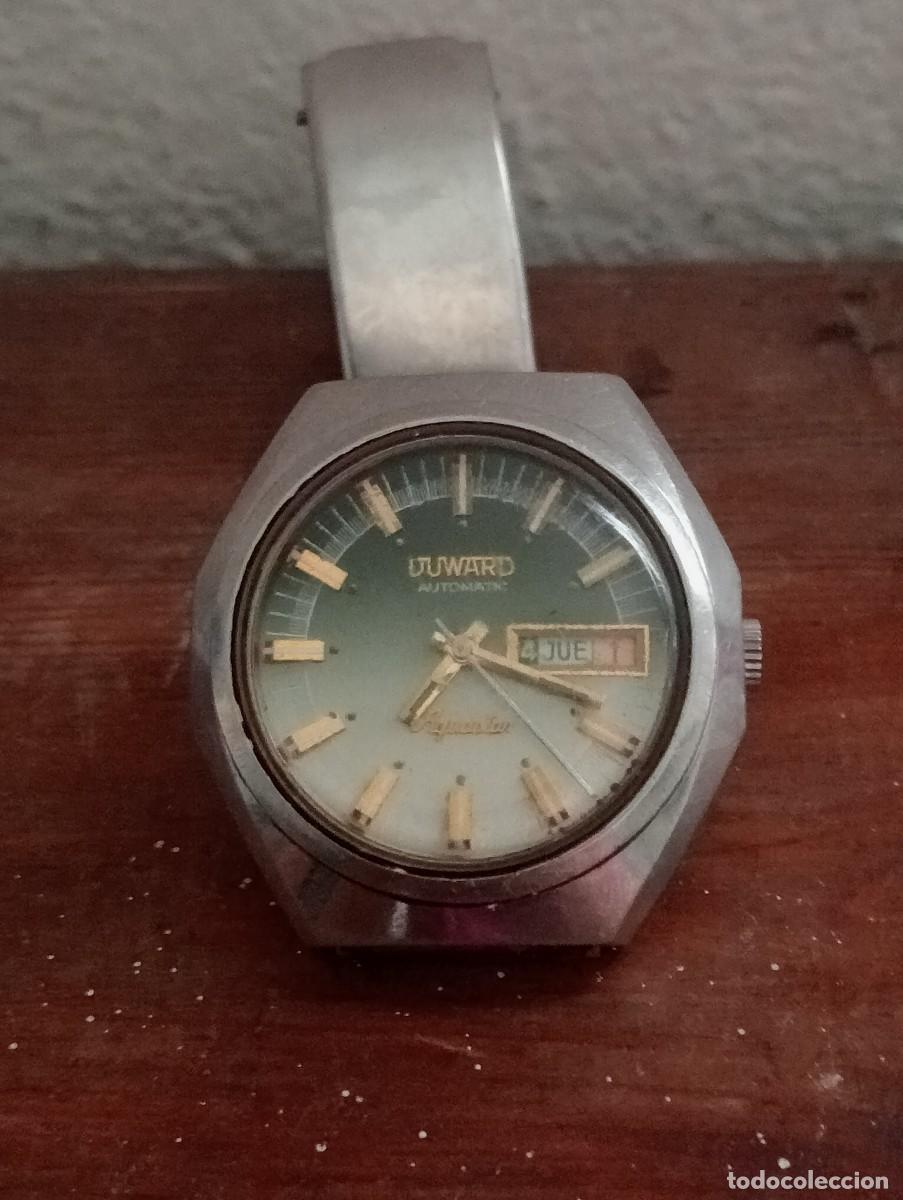 Relojes autom&aacute;ticos: Reloj autom&aacute;tico DUWARD funcionando