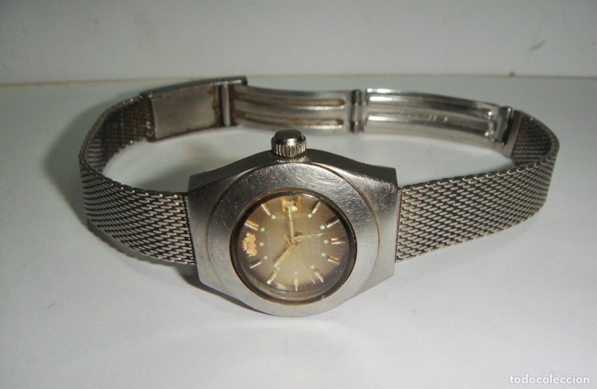 Relojes autom&aacute;ticos: Reloj Orient autom&aacute;tico 21 rub&iacute;es &middot; Acero inoxidable &middot; Calendario &middot; ca. 1970-1980