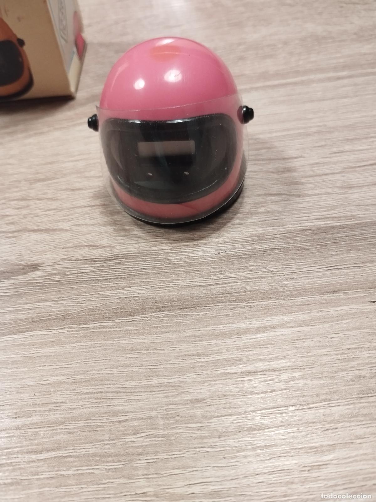 Relojes autom&aacute;ticos: RELOJ DE MESA CON FORMA DE CASCO DE MOTORISTA EN SU CAJA ORIGINAL