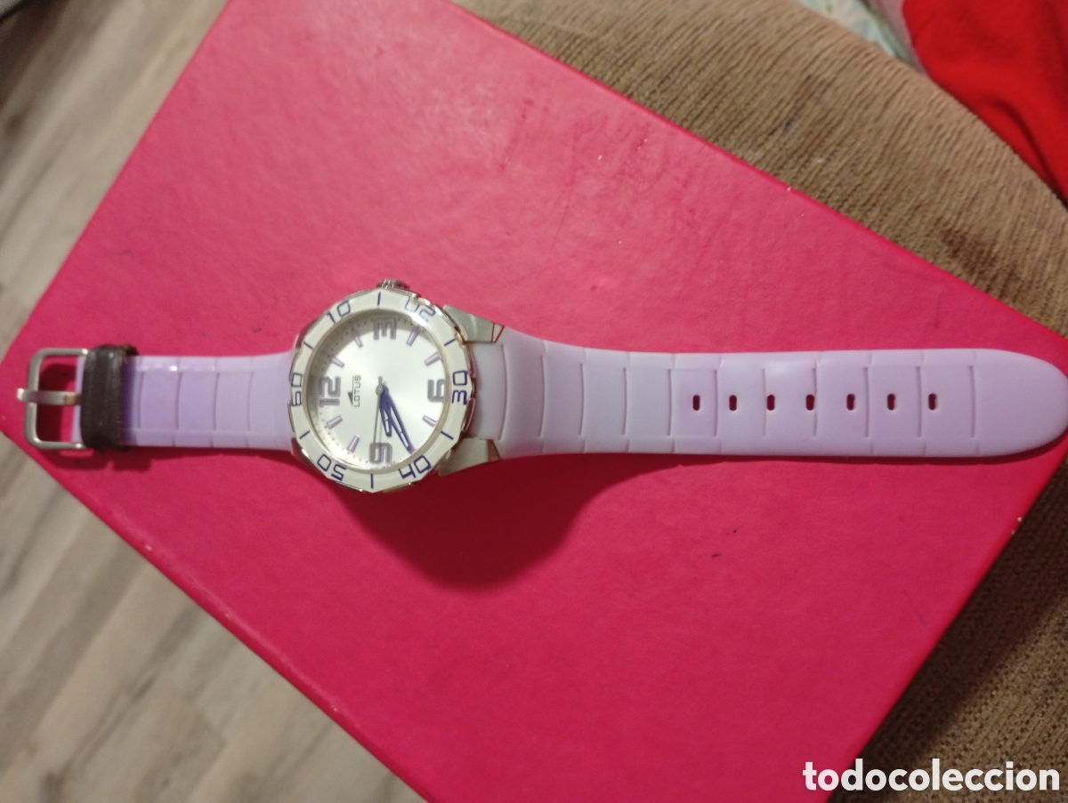 Relojes autom&aacute;ticos: Reloj Lotus con pila nueva funcionando