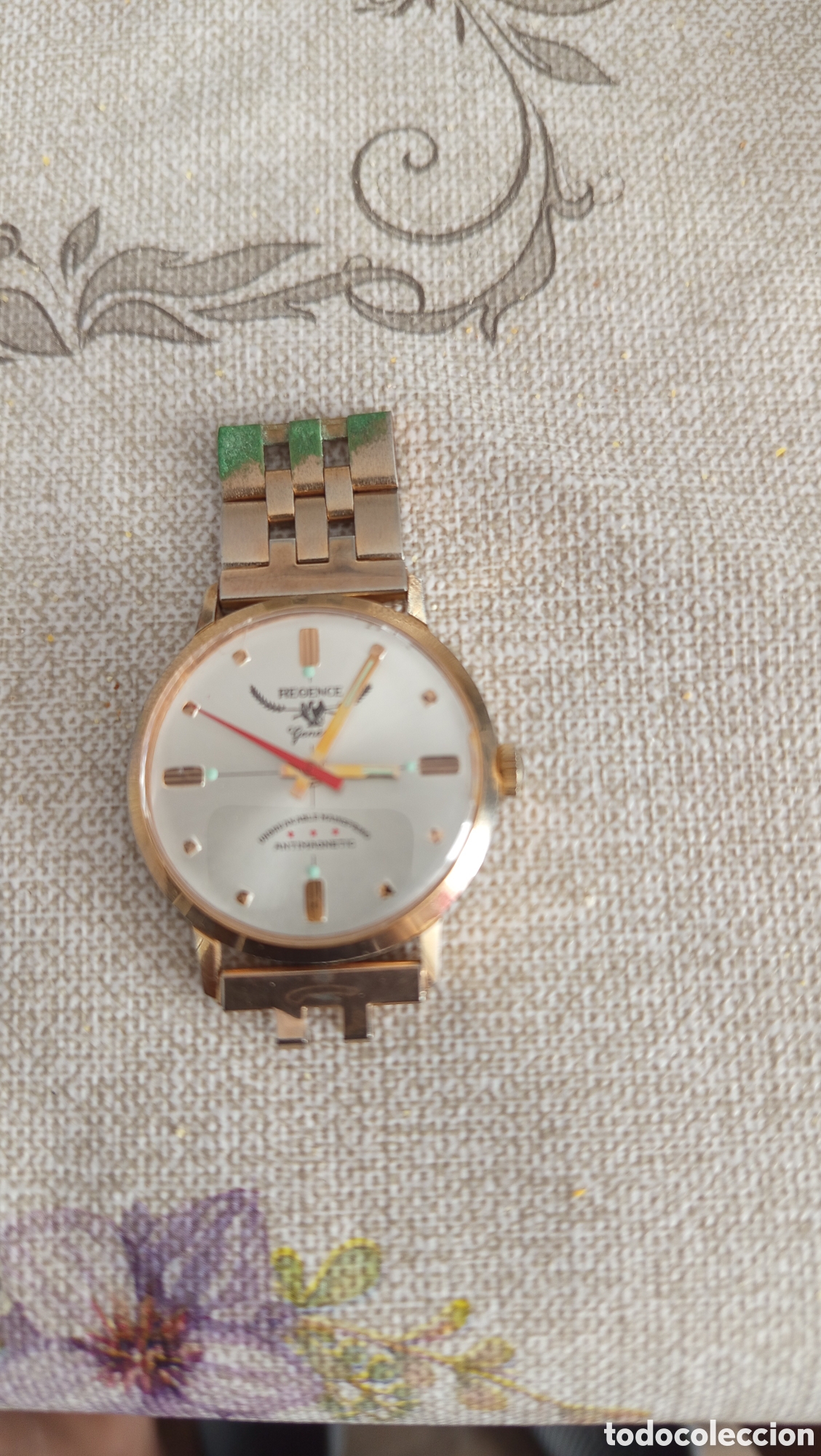 Relojes autom&aacute;ticos: Reloj antiguo autom&aacute;tico funcionando
