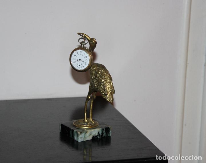Relojes de bolsillo: ANTIGUO SOPORTE PARA RELOJ DE BOLSILLO DE BRONCE - Foto 2