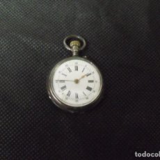Relojes de bolsillo: ANTIGUO RELOJ DE BOLSILLO EN METAL AÑO 1900-FUNCIONA-LOTE 259-25. Lote 258969230