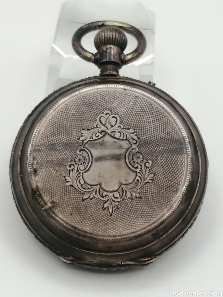 Antiguo reloj de bolsillo antiguo.