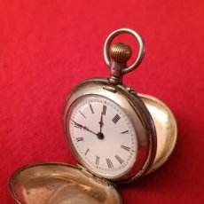 Relógios de bolso: ANTIGUO RELOJ DE BOLSILLO DE PLATA DE 800, CYLINDRE, REMONTOIR, 10 RUBIS. VER FOTOS. Lote 372591759