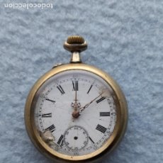 Relojes de bolsillo: RELOJ DE BOLSILLO ANTIGUO. CAJA DE METAL DECORADA. Lote 399665059