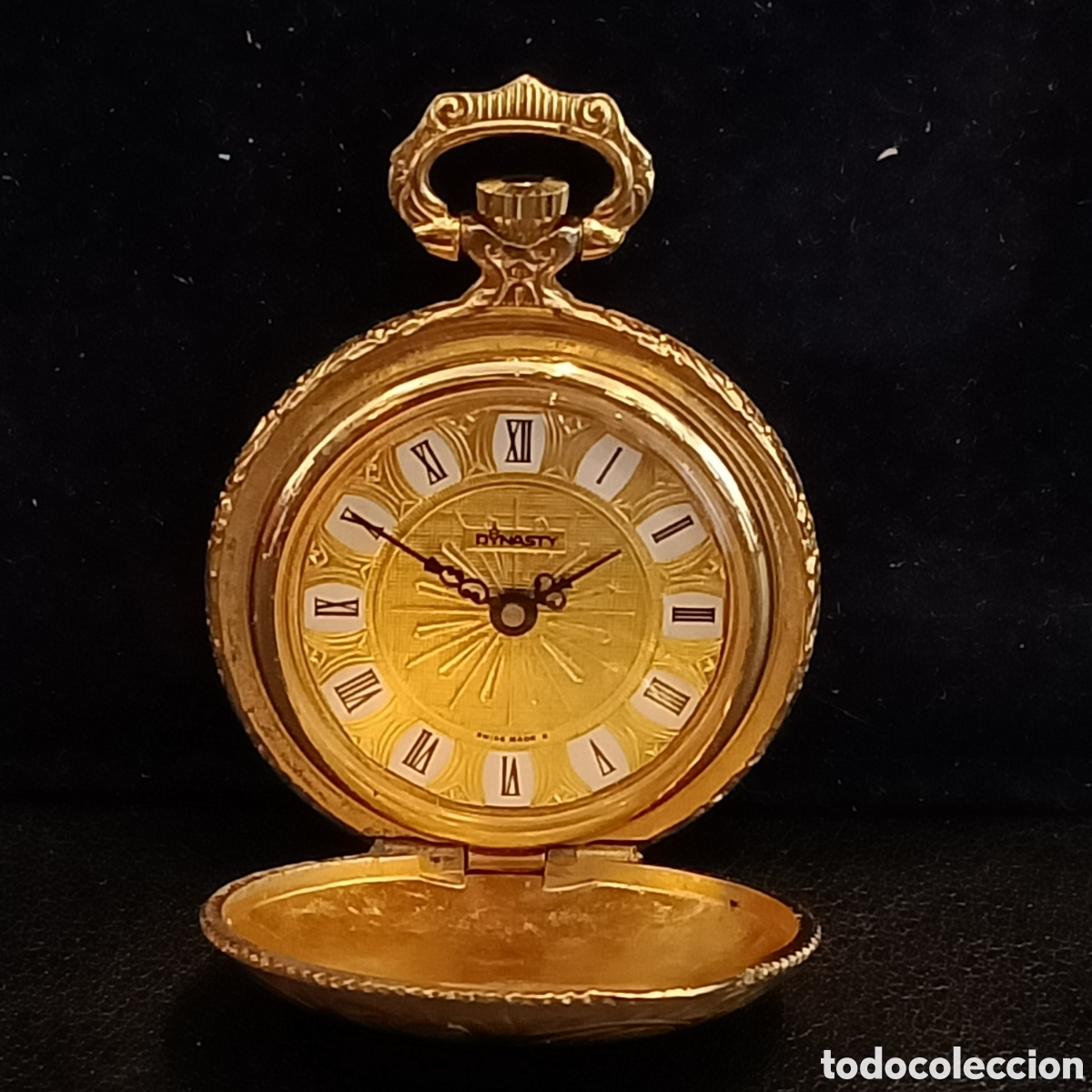 Relojes de bolsillo: Peque&ntilde;o reloj de bolsillo de la marca DYNASTY.