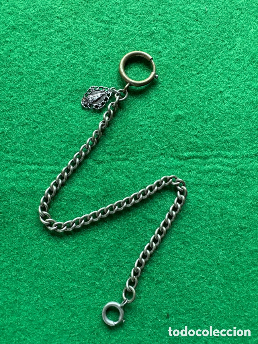 Relojes de bolsillo: Antigua leontina con medalla religiosa
