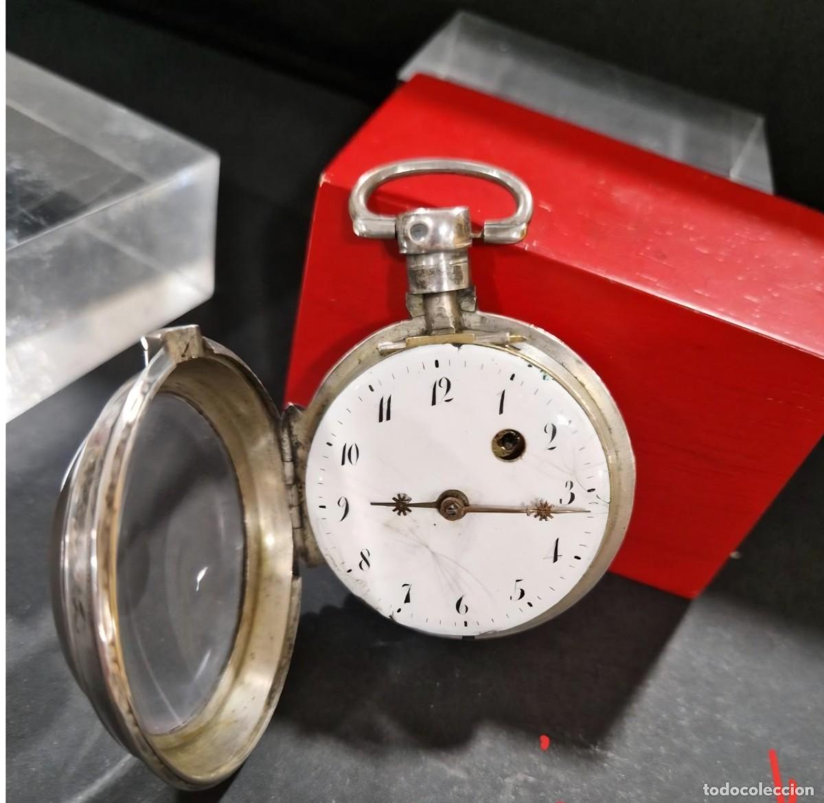 Relojes de bolsillo: Reloj catalino de plata , funciona.