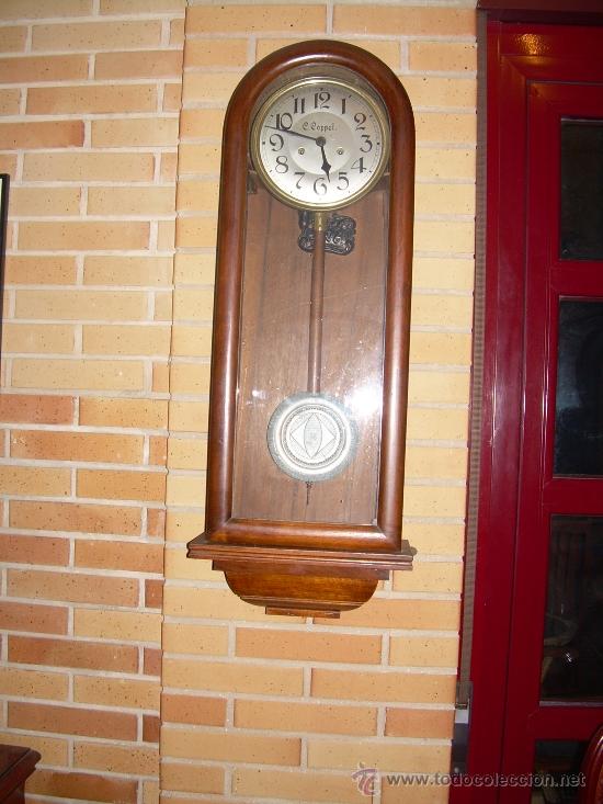 Relojes de pared: Reloj de pared C. Coppel, marca las horas y las medias; y funcionando - Foto 1