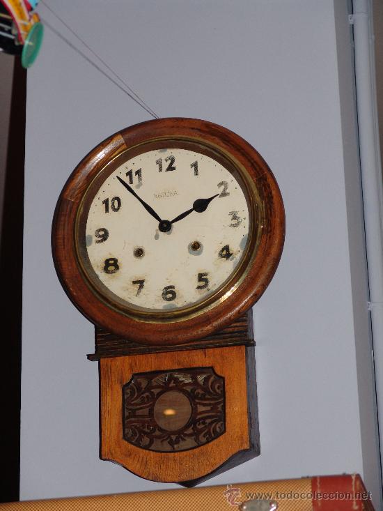 Relojes de pared: ANTIGUO RELOJ  DE PARED - Foto 1