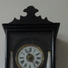 Relojes de pared: RELOJ DE PARED SELVA NEGRA CON COLUMNAS 1880 A 1915, 6000-095