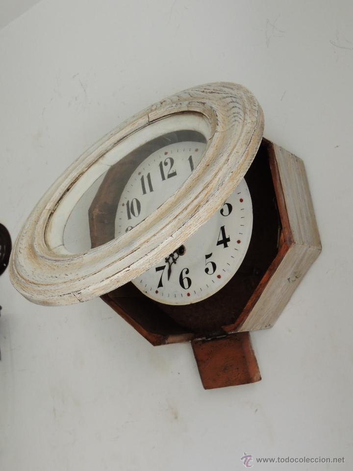 Relojes de pared: BONITO RELOJ DE PARED EN DECAPE - Foto 4