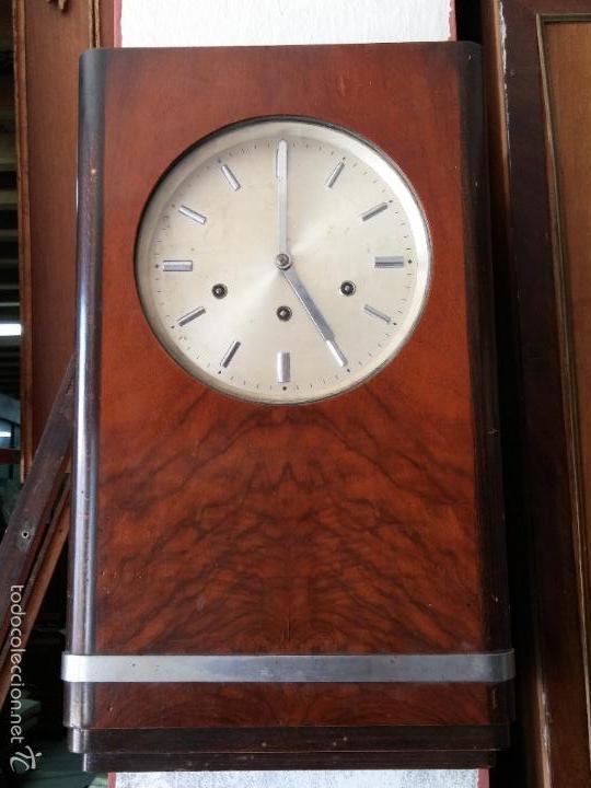 Relojes de pared: Antiguo reloj Carrill&oacute;n a&ntilde;os 20 - Foto 1