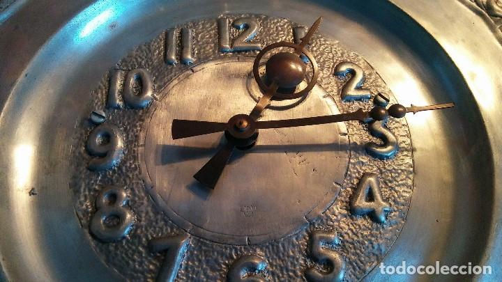 Relojes de pared: * Reloj de pared en esta&ntilde;o con pesos - funciona ! - Foto 5