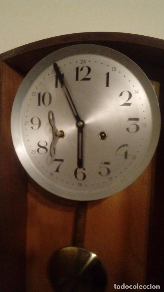 Relojes de pared: Reloj de pared carga manuaL - Foto 2