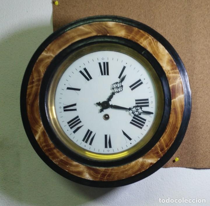Relojes de pared: Reloj Ojo de Buey Biblioteca - Funciona - Foto 1
