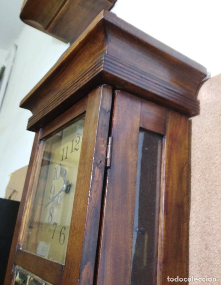 Relojes de pared: Reloj de pared Dos Flechas - Puerta con cristales biselados - Funciona - Foto 8