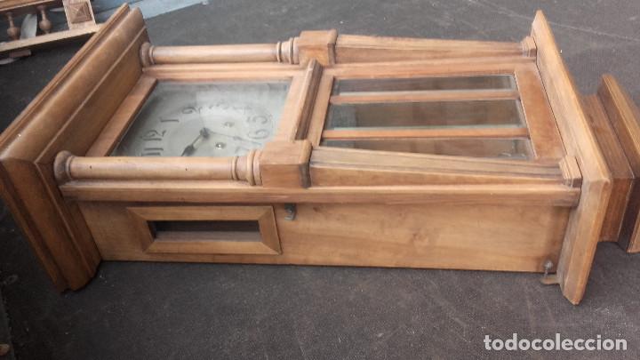 Relojes de pared: Reloj de pared en nogal funcionando sin problemas - Foto 7
