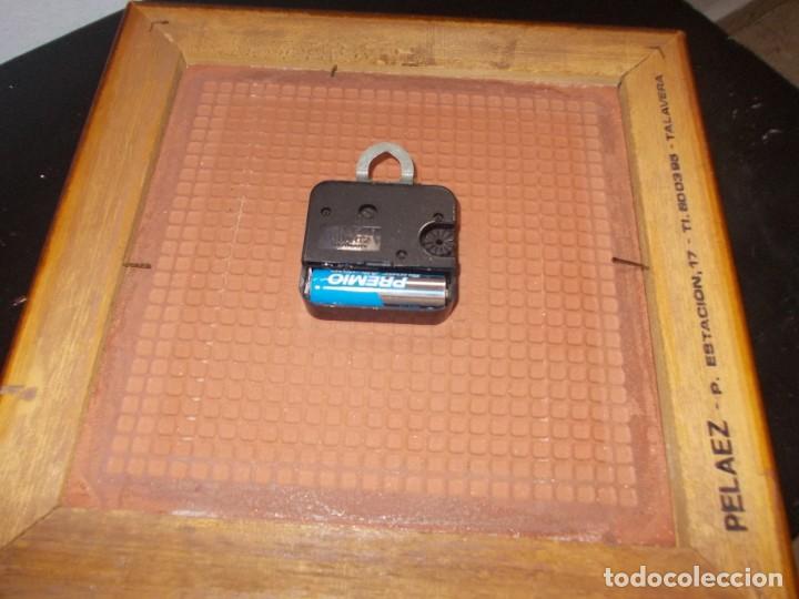 Relojes de pared: reloj en azulejo - Foto 4