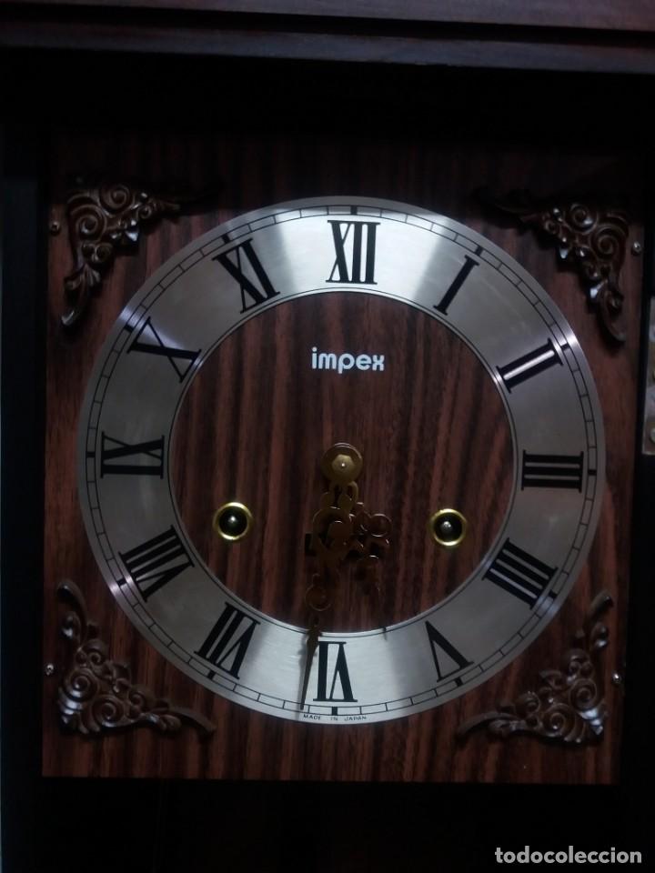 Relojes de pared: RELOJ PARED IMPEX CARGA MANUAL - Foto 2