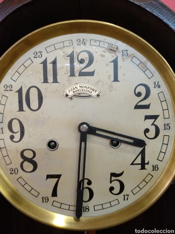 Relojes de pared: Antiguo reloj de pared. Funciona - Foto 4