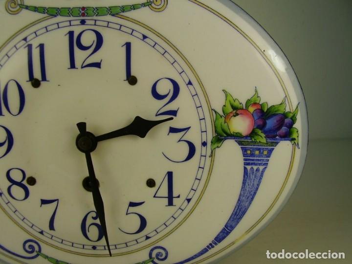 Relojes de pared: Reloj de pared. 1900 - Foto 2
