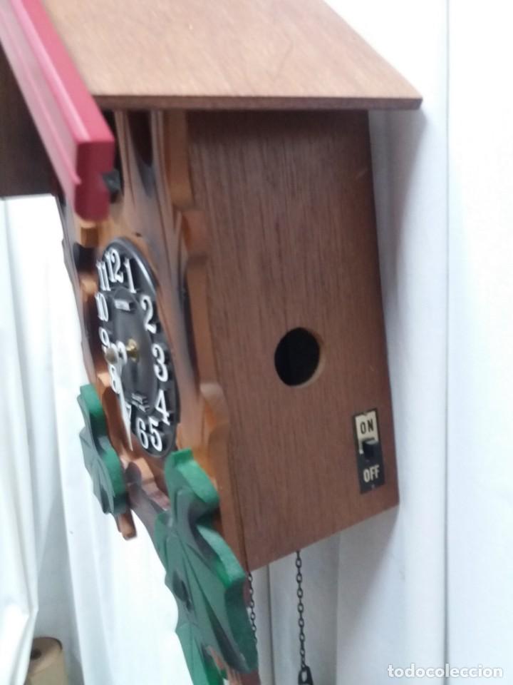 Relojes de pared: RELOJ PARED CUCO MADERA. NUEVO - Foto 4