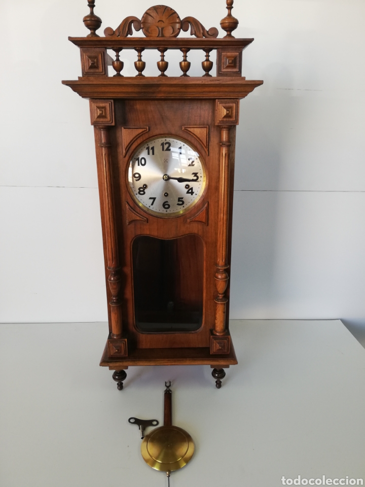 Relojes de pared: Reloj carrillon nogal restaurado - Foto 1