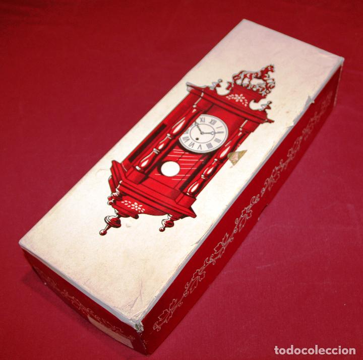 Relojes de pared: PEQUE&Ntilde;O RELOJ DE PARED ALEMAN - Foto 9