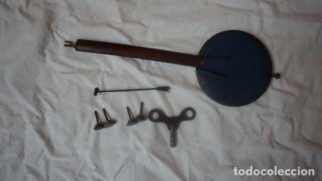 Relojes de pared: ANTIGUO RELOJ DE PARED CON LLAVE - Foto 12