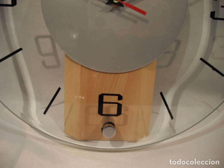 Relojes de pared: RELOJ PARED ALUMINIO MADERA 32 - Foto 3