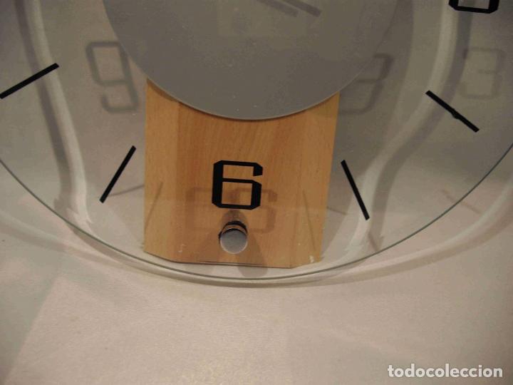 Relojes de pared: RELOJ PARED ALUMINIO MADERA 32 - Foto 5