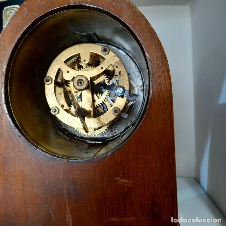 Relojes de pared: ANTIGUO RELOJ NEOGOTICO. FUNCIONA BI&Eacute;N. - Foto 5