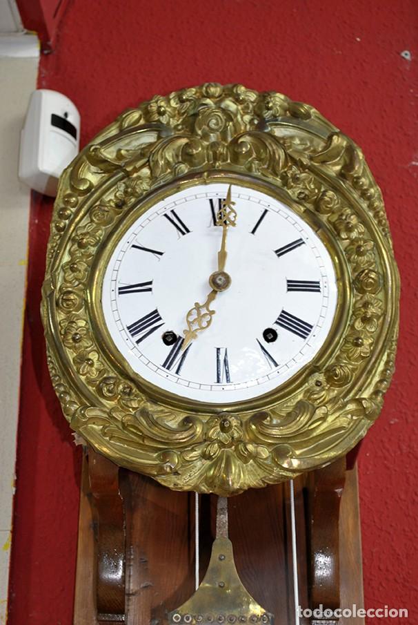 Relojes de pared: RELOJ ANTIGUO DE PARED TIPO MOREZ - Foto 2