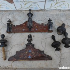 Relojes de pared: ANTIGUOS COPETES - FRONTALES DE MADERA DE RELOJ - PINTADOS A MANO -. Lote 363055120