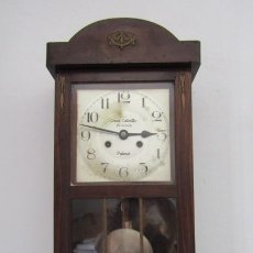 Relojes de pared: ANTIGUO RELOJ CUERDA MECÁNICO A LLAVE ANTIGUO DE PARED ALEMÁN CON PÉNDULO Y CAMPANADAS AÑO 1910 1920