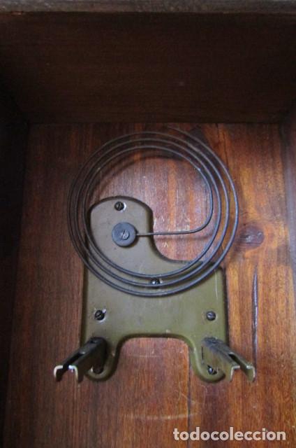 antiguo reloj cuerda mecánico a llave antiguo d - Acquista Orologi da  parete antichi su todocoleccion