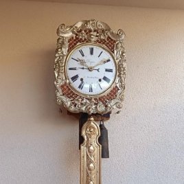 Reloj antiguo de morez con calendario de campana péndulo real muy detallado buen estado funciona